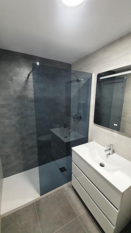 Xia Apartaments Con Acceso A Piscina Rialp Ngoại thất bức ảnh